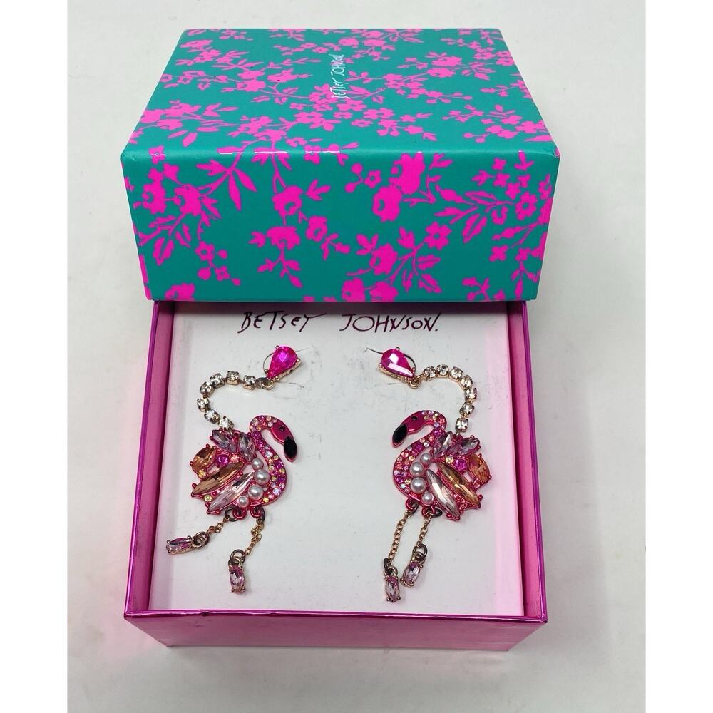 NIB Betsey Johnson Womens Pink and Rose Gold Linear Drop Flamingo Earrings - Picture 3 of 4